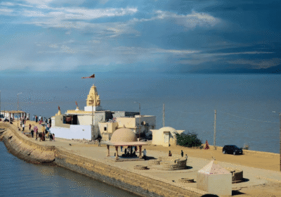 Narayan Sarovar & Sanctuary, Rann Of Kutch - Timings, Entry Fee, Safari Cost, Safari Booking, Best Time to Visit